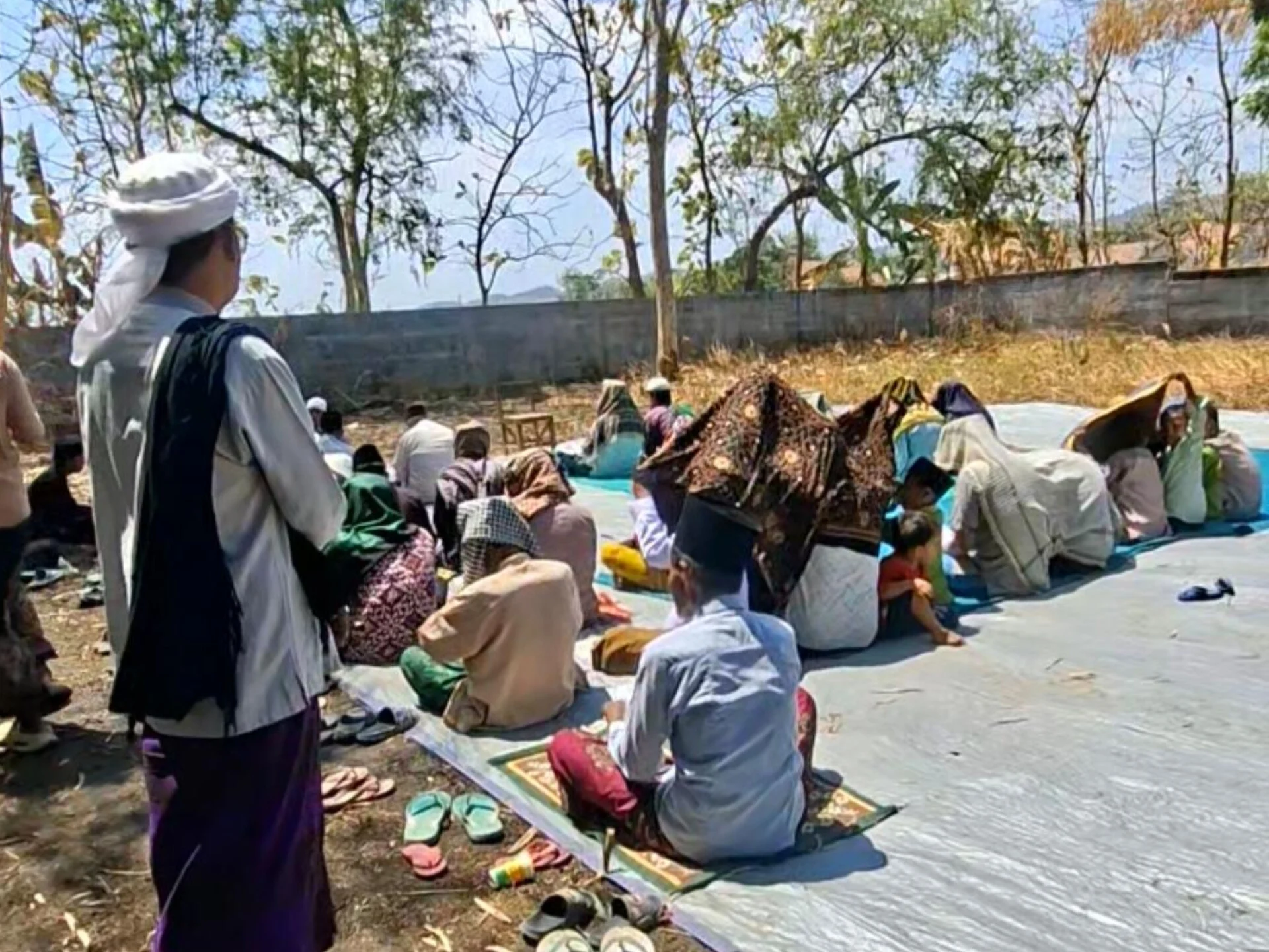 Kekeringan Melanda, Warga Bancelok Sampang Gelar Salat Istisqa dan Doa Bersama